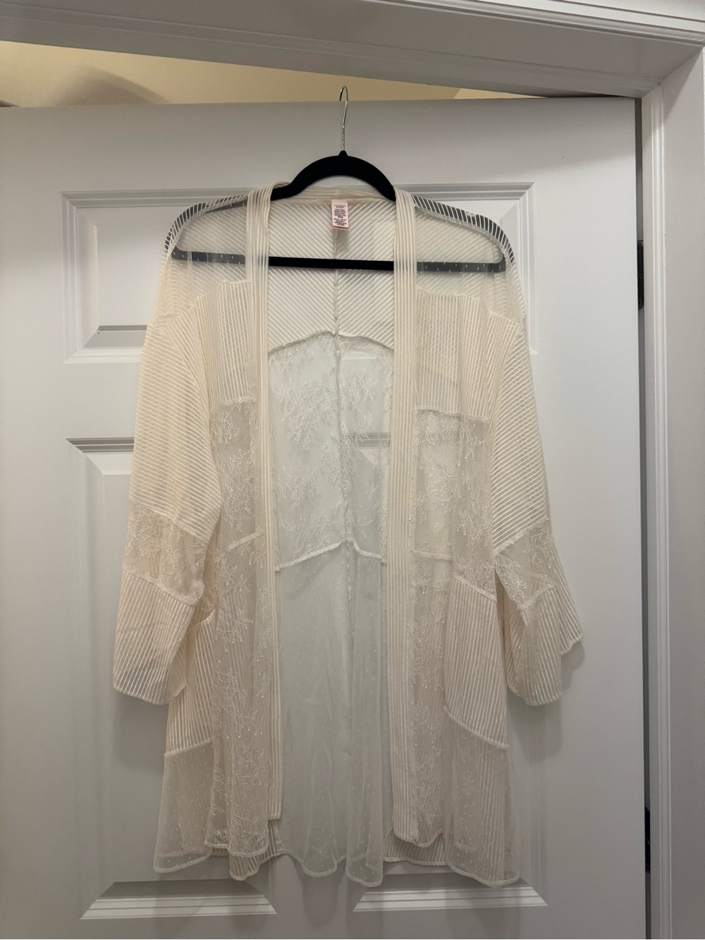 Victoria’s Secret Sheer Lace Cream Kimono Cardigan for Women